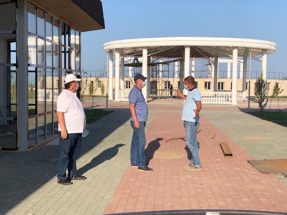 Senat depýtaty Almaty oblysynyń aýdandaryna bardy