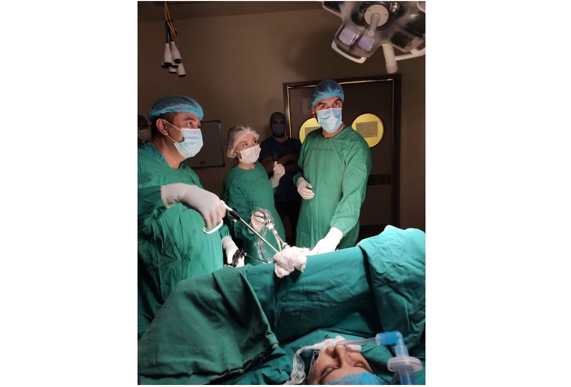 Qazaqstandyq áskerı dárigerler Lıvanda zardap shekkenderdi emdep jatyr