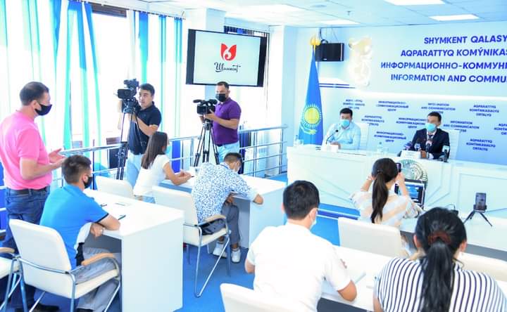 Shymkentte bilim salasy tolyq sıfrly júıege kóshti