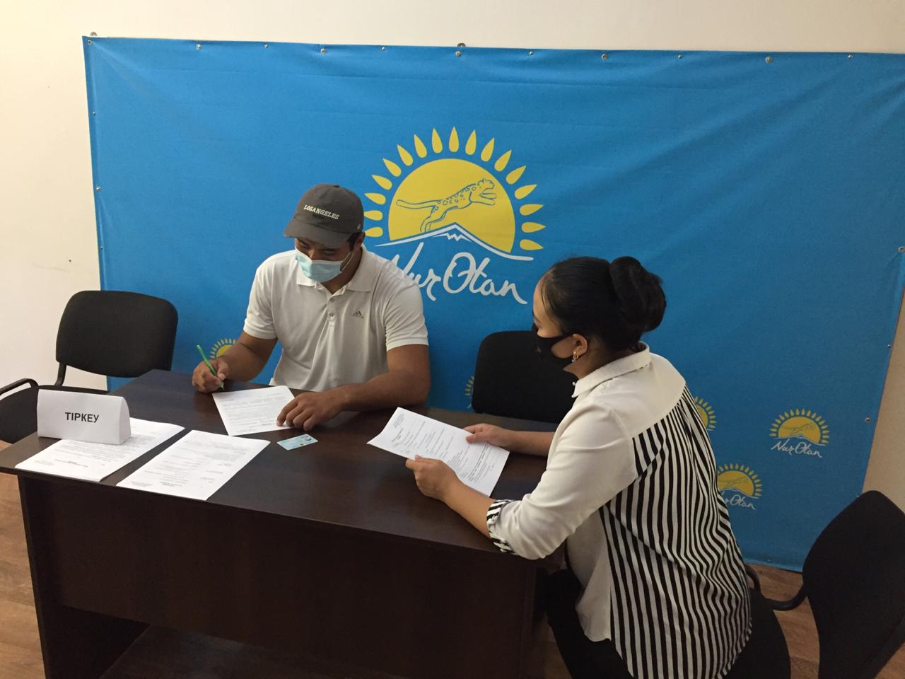 Álem chempıony praımerızge qatysady