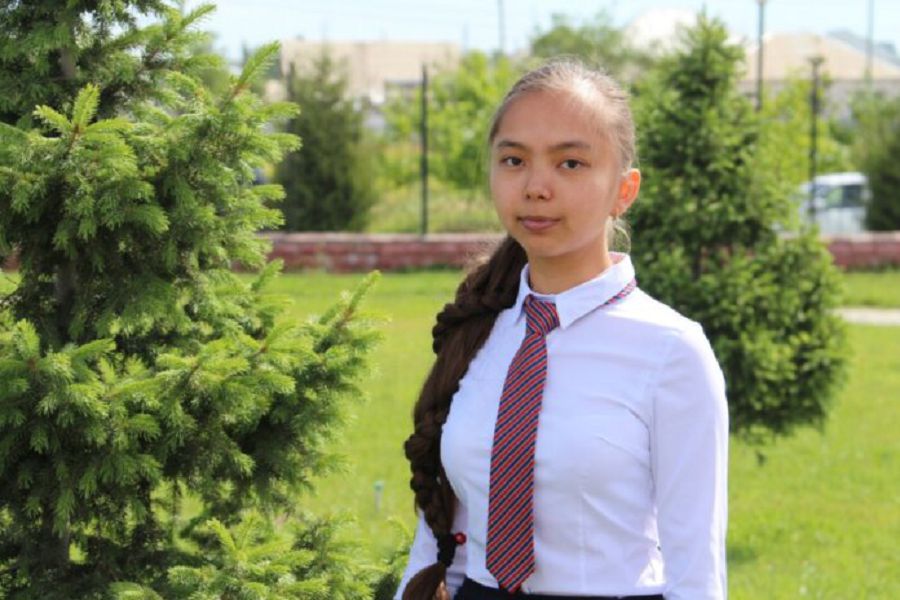 Jambyldyq jas ónertapqyshtyń tabysy