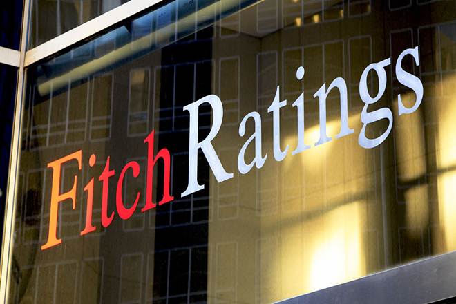 Fitch qazaqstandyq bank aktıvteriniń sapasyna qaýip tónip turǵanyn eskertti