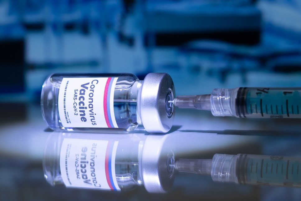 DDU basshysy adamzattyń COVID-19-dy jeńetin ýaqytyn aıtty