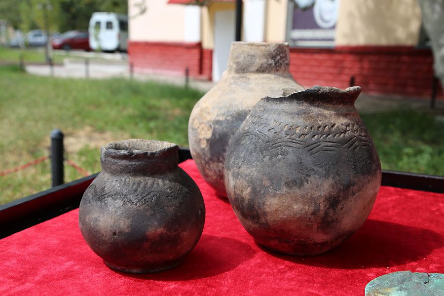 Qupııasy kóp qorǵandar