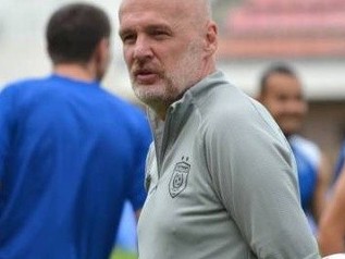 "Astana" Mıhal Bılektiń qyzmetinen ketkenin habarlady