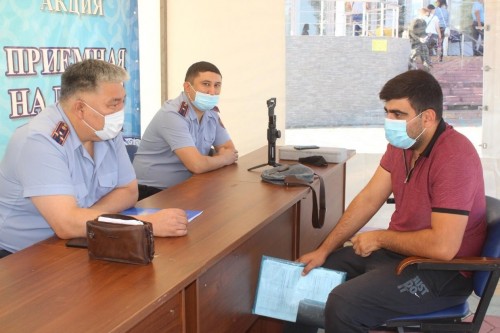 Qostanaıda "Jolda qabyldaý" aksııasy ótti