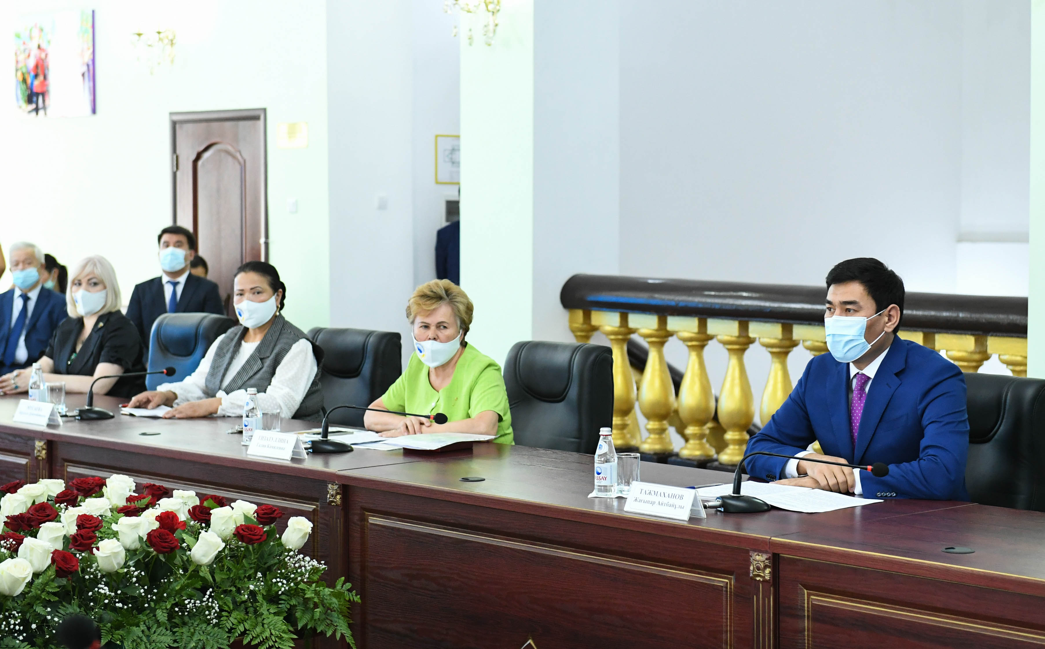 Oblys ákimi etnomádenı birlestik jetekshilerimen kezdesti