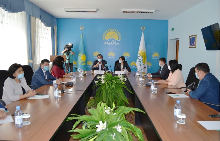 "Prosentomanııany" qýdalaýshylar kásibılikten adasyp qalmaı ma?