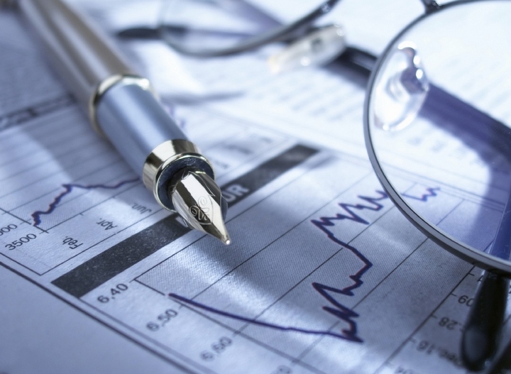 Mnýchın respýblıkashylar ekonomıkany qoldaý boıynsha usynystar bere alatynyn aıtty