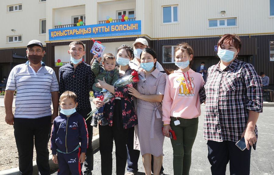 90 páterli turǵyn úı paıdalanýǵa berildi