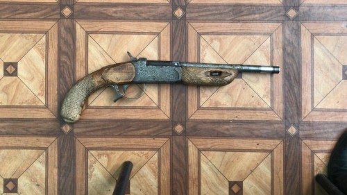 Shal aqyn aýdany turǵynynan sholaq myltyq shyqty