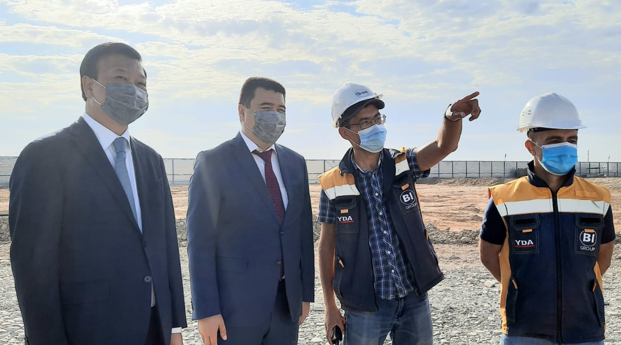 Alekseı Soı Túrkistan oblysyndaǵy emdeý mekemeleriniń jumysymen tanysty