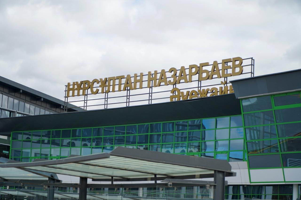 Elorda áýejaıynda koronavırýs taralý qaýpine baılanysty qaýipsizdik sharalary kúsheıtildi