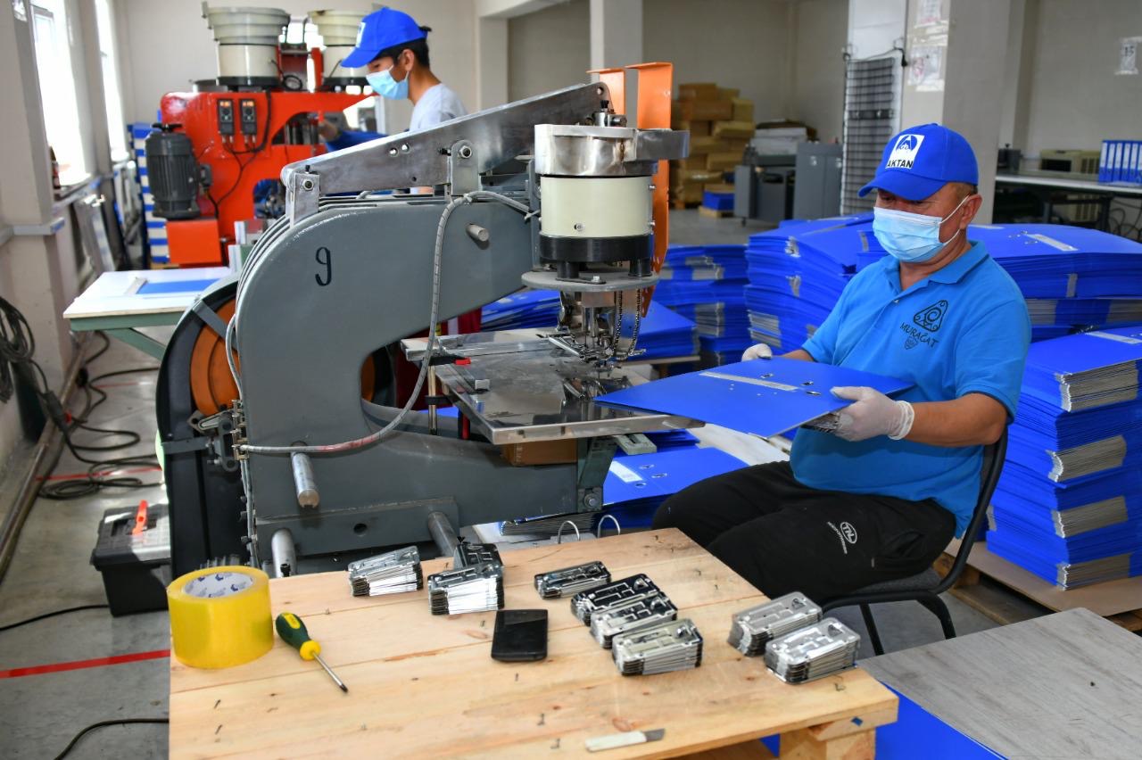 Almatyda ónerkásiptik park jumysy tanystyryldy