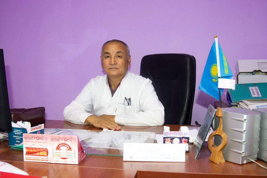 Qarapaıym medısınalyq kómekke muqtaj