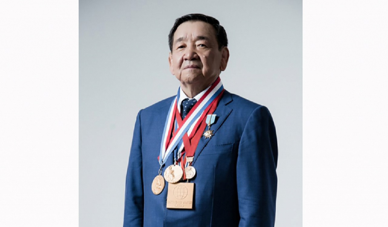 Elordadaǵy sport keshenine Jaqsylyq Úshkempirovtiń esimi beriledi