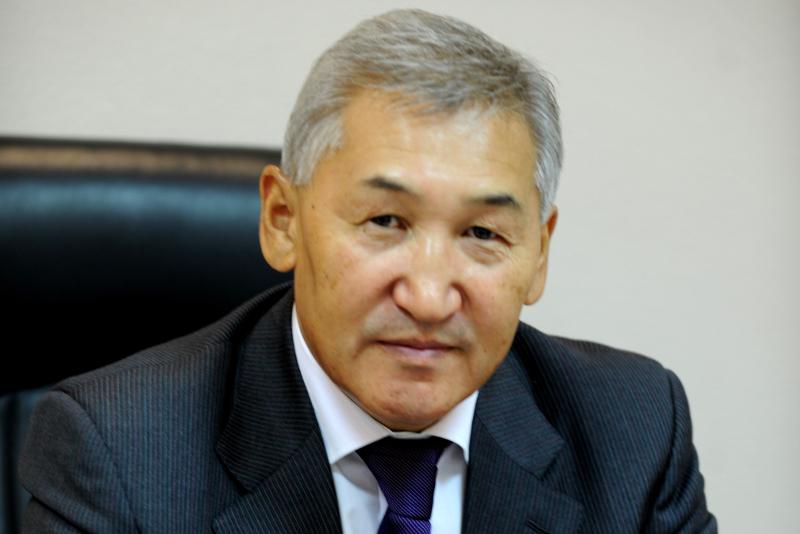 El múddesin kózdegen qujat