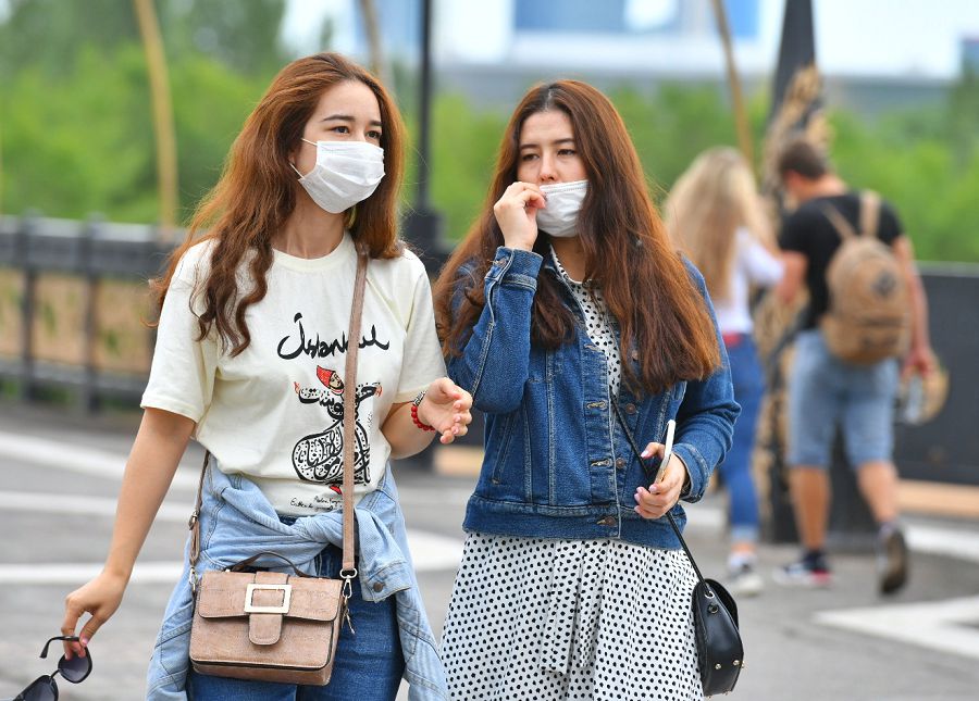 COVID-19: Ekinshi tolqyn jáne vaksınalaý