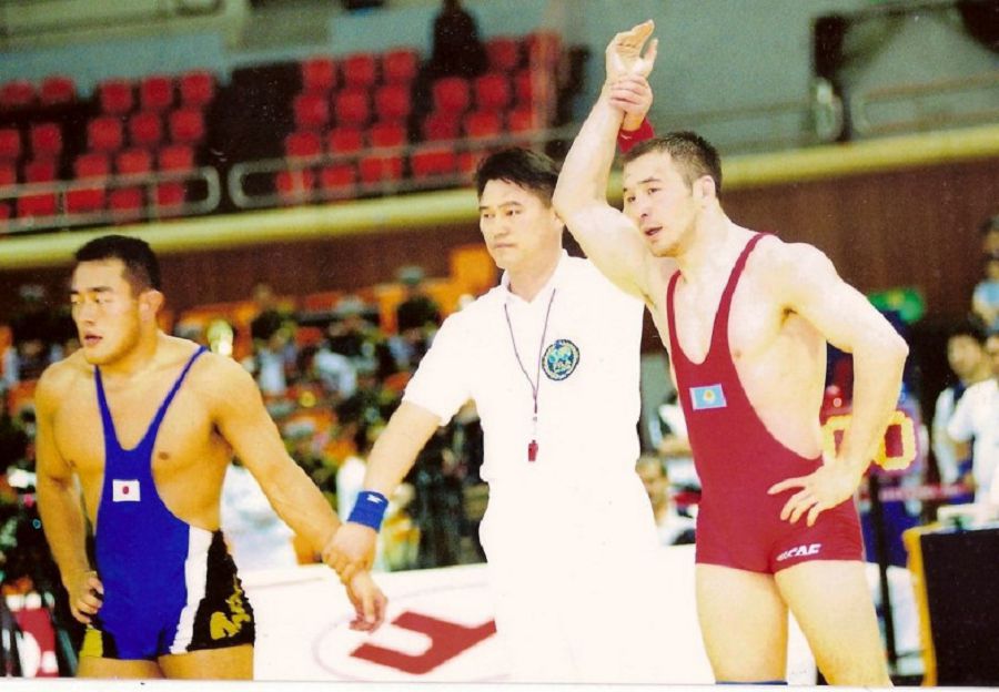 Zııansyz ótiriktiń aqıqaty nemese kúresten álem chempıony Baqtııar Baıseıitovten 27 jyldan keıin suralǵan keshirim