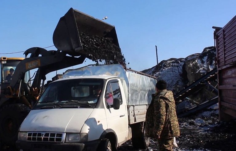 Kómir tapshylyǵyna kóńil bóline me?