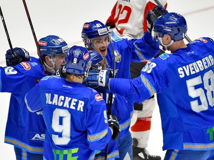 "Barystyń" úsh hokkeıshisi koronavırýs juqtyryp aldy