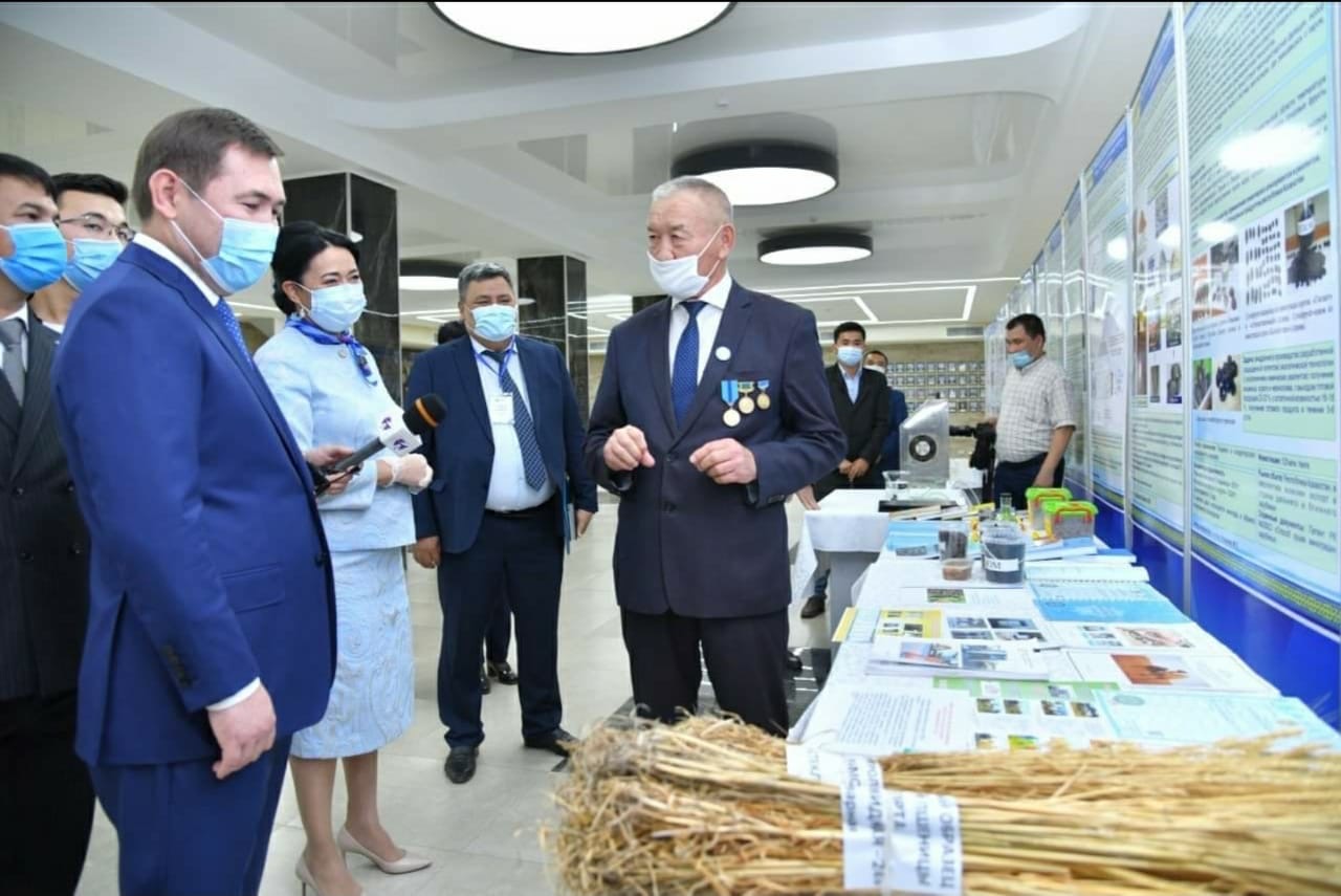 Shymkenttik ǵalymdar aýyl sharýashylyǵy salasynda aqyldy tehnologııalar daıyndap jatyr 