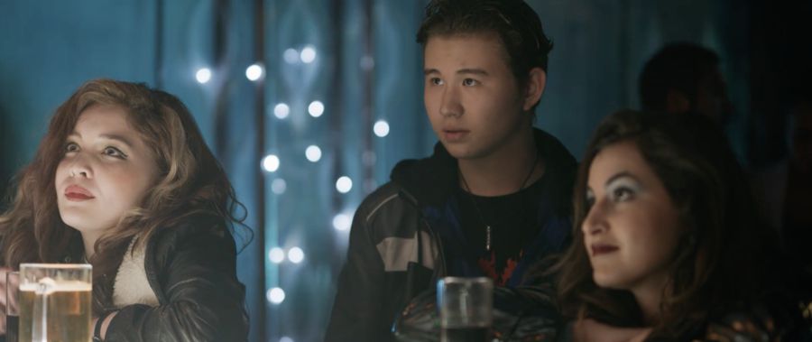 Eki birdeı kınofestıvalǵa qatysady