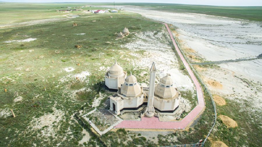 Kıeli meken – Aqmeshit