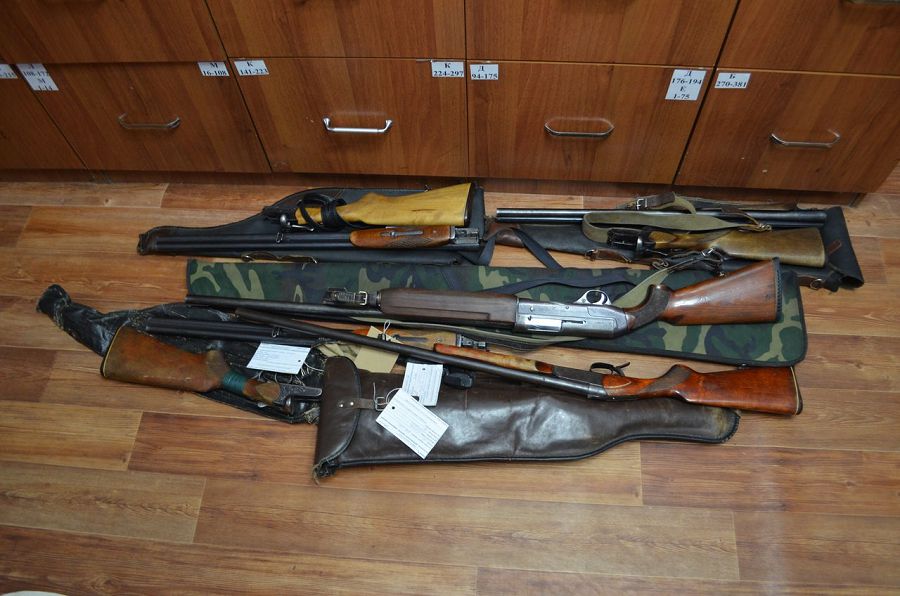 Qarýmen oınaýǵa bolmaıdy