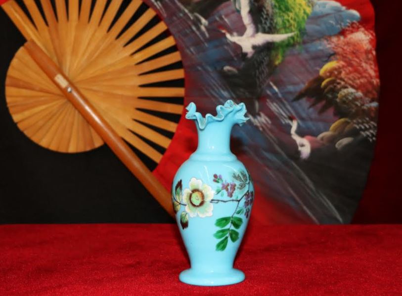 Almatyda "Ǵajaıyp qoltańba" atty jádigerler kórmesi bastalady