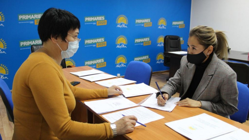 Qostanaı oblysynda 20 myńǵa jýyq partııa múshesi daýys berdi