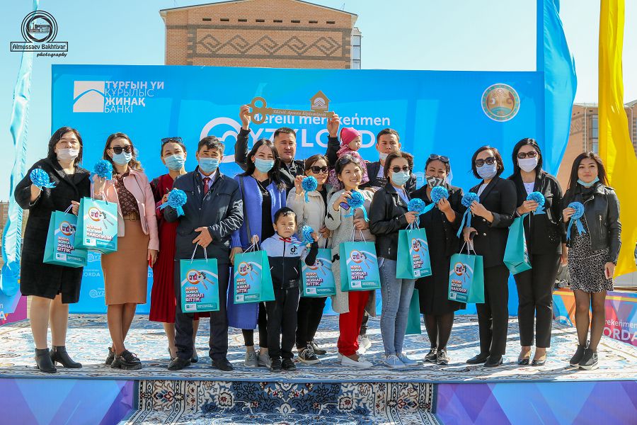 Shahar merekesindegi shattyq