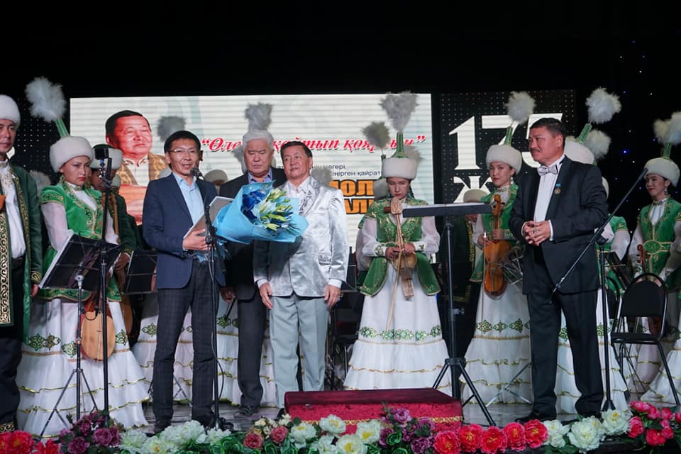 Hatımolla Berdiǵalıev Abaı toıyna tartý jasady