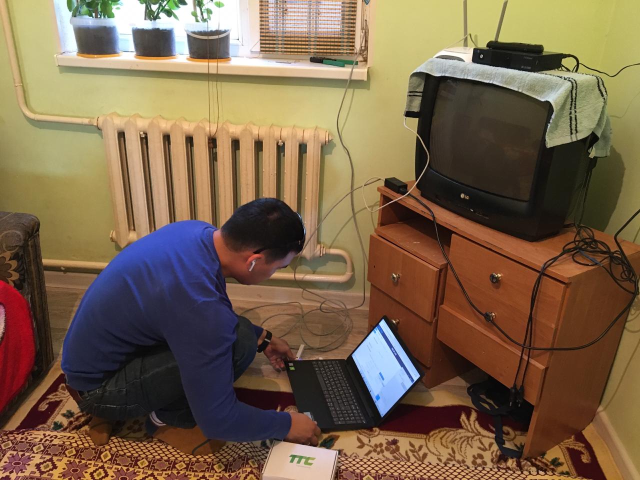 Qulandyda turǵyn úılerge ınternet jelisi tartylýda