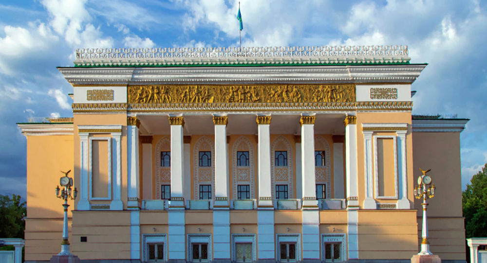 87-shi teatr maýsymy "Uly Abaıǵa taǵzymmen" bastalady