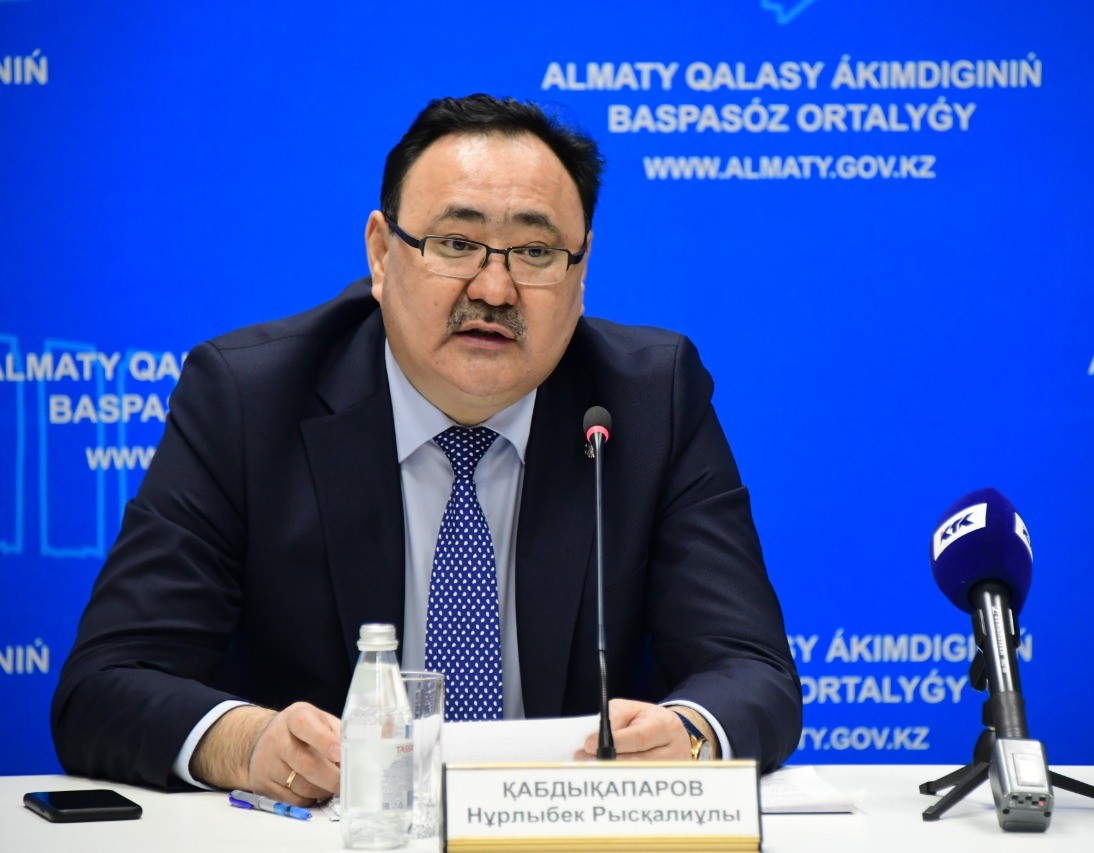 Atyraýda densaýlyq saqtaý basqarmasynyń basshysy qyzmetinen ketti
