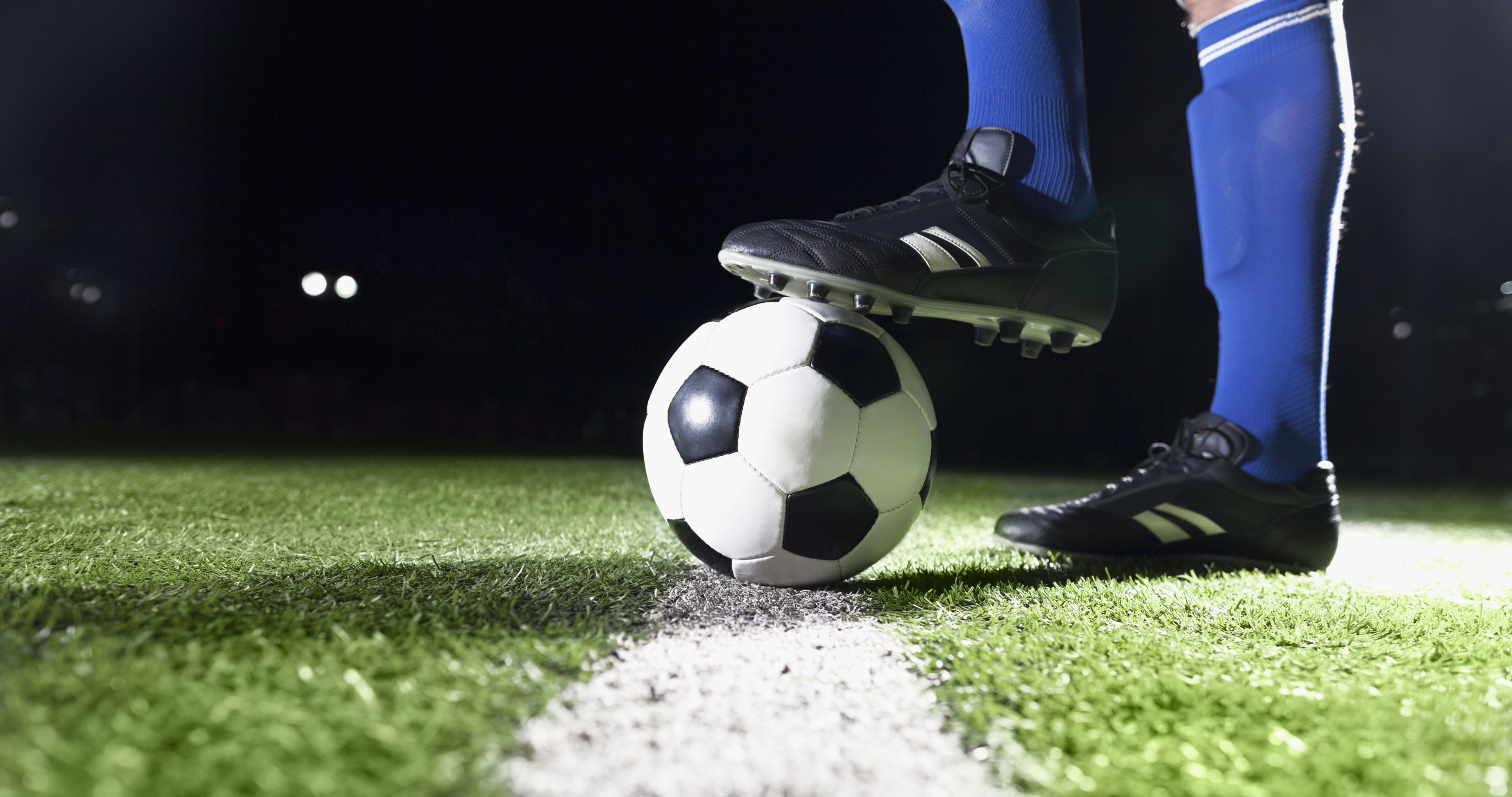 Qazaqstandyq fýtbolshy Belarýs klýbyna aýysty