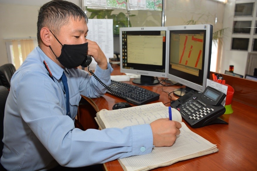 О́limmen oınaǵan óreskeldik