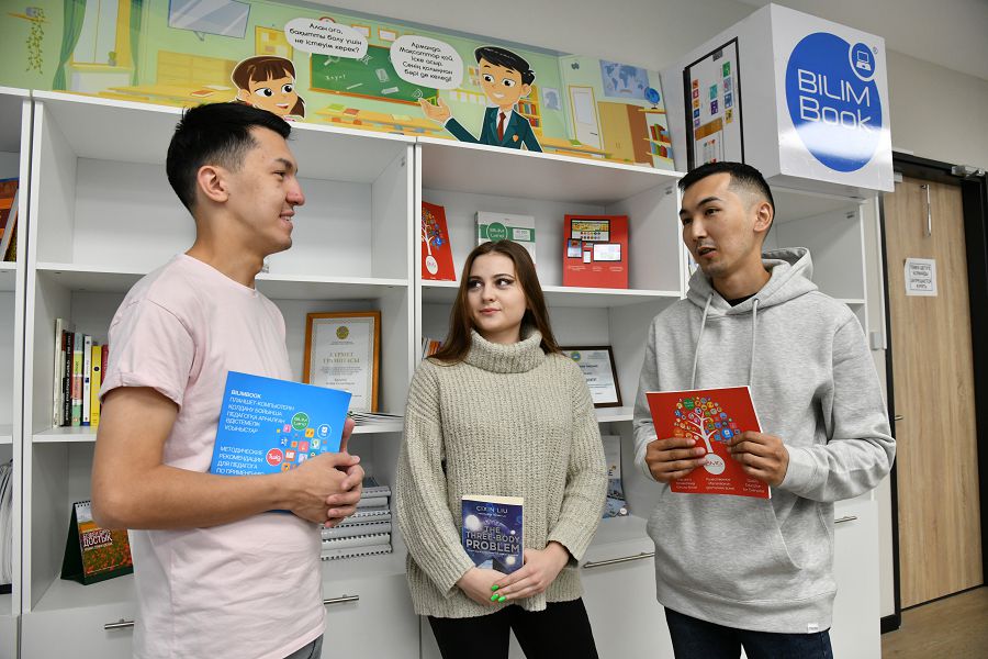 Mektep kitaphanashylarynyń mindeti nege naqtylanbaǵan?