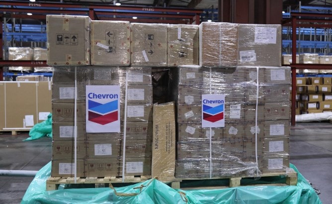 «Shevron» kompanııasy Qazaqstanǵa dári-dármek jetkizdi