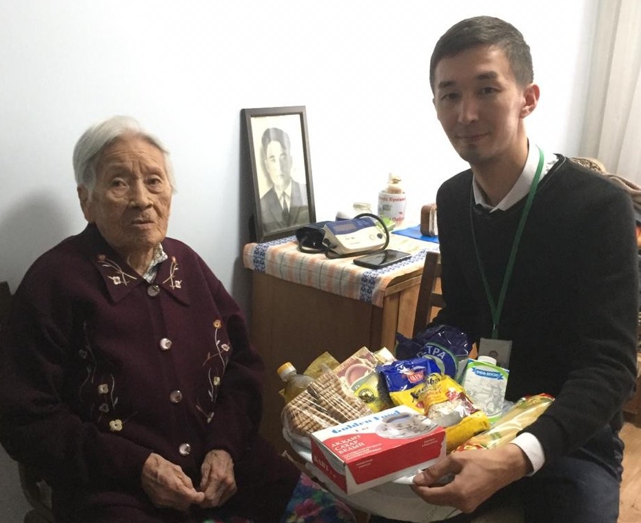 HQO qyzmetkerleri 101 jastaǵy keıýanany quttyqtady