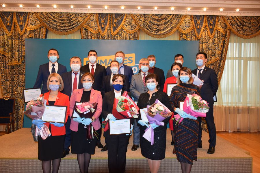 Praımerızge qatysýshylar marapattaldy