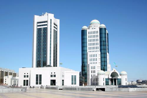 Senatorlardy aýyldyń jaǵdaıy alańdatady