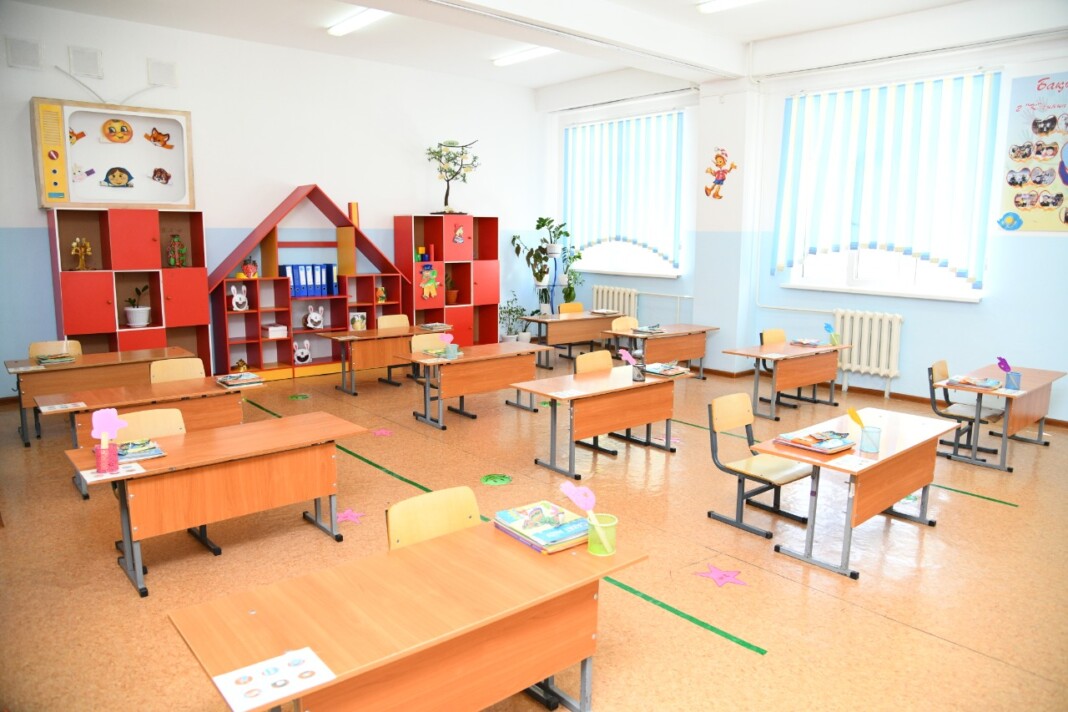 Pavlodarda bastaýysh synyp muǵaliminen koronavırýs anyqtaldy
