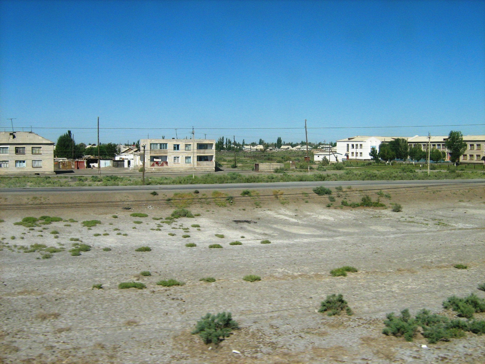 Syrdaǵy daıarlyq saıabyrlap qalǵandaı...