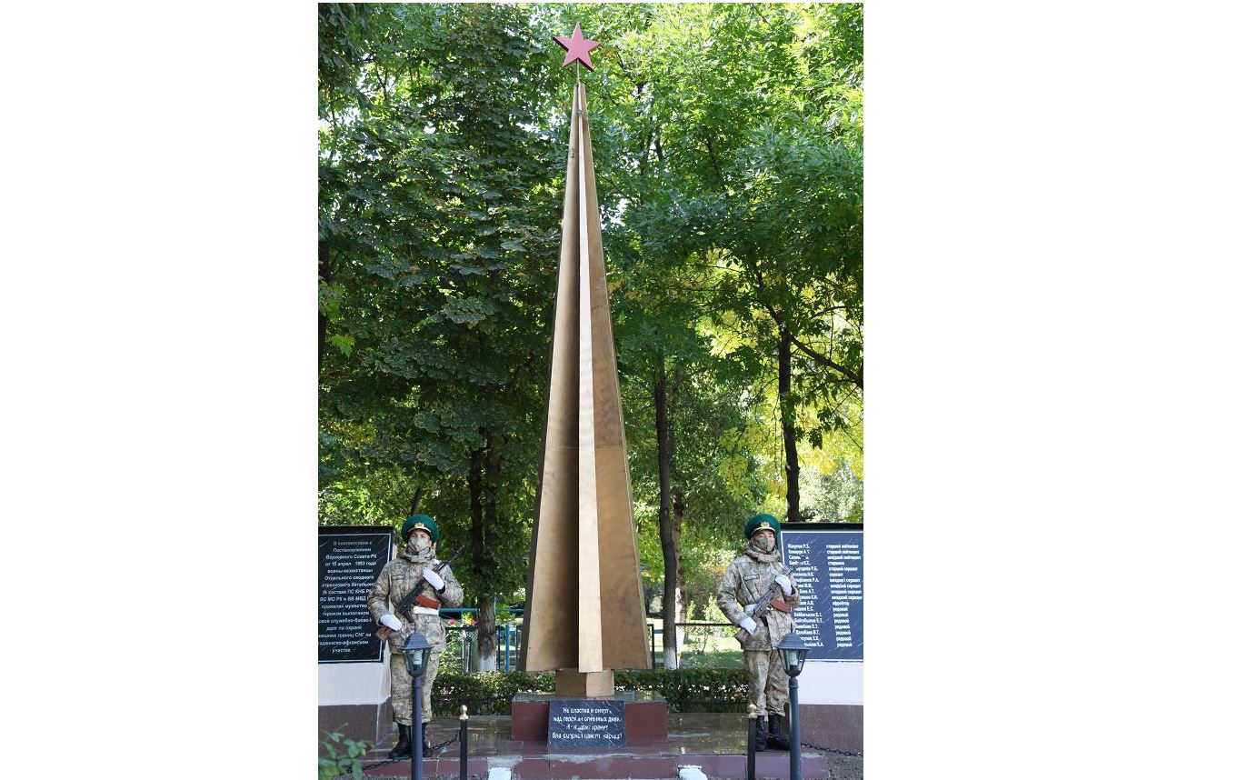 Batyrdyń aty óshpeıdi