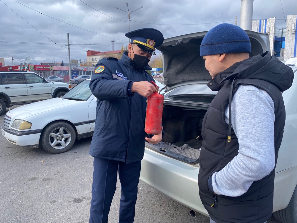 Tótenshe jaǵdaılar departamenti kólik ıelerin órt qaýipsizdigi erejelerin saqtaýǵa shaqyrady