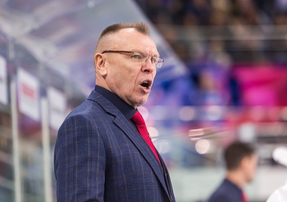 Biri ketip, ekinshisi keldi