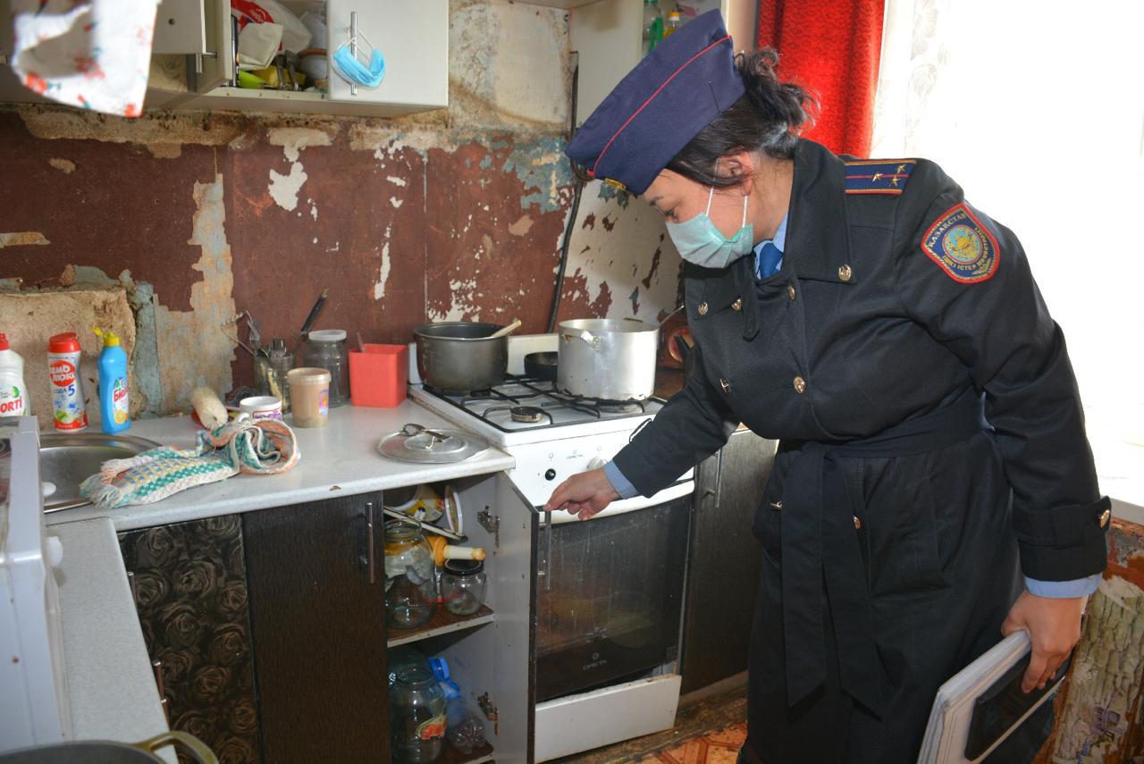 13 petropavldyq ata-ana quqyǵynan aıyryldy