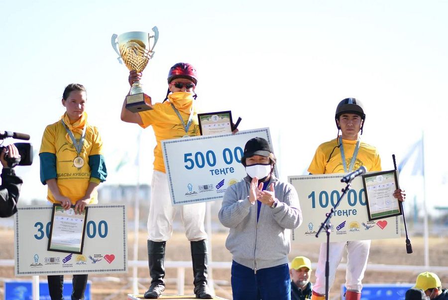 Báıge túrlerinen Elbasy kýbogy ótti